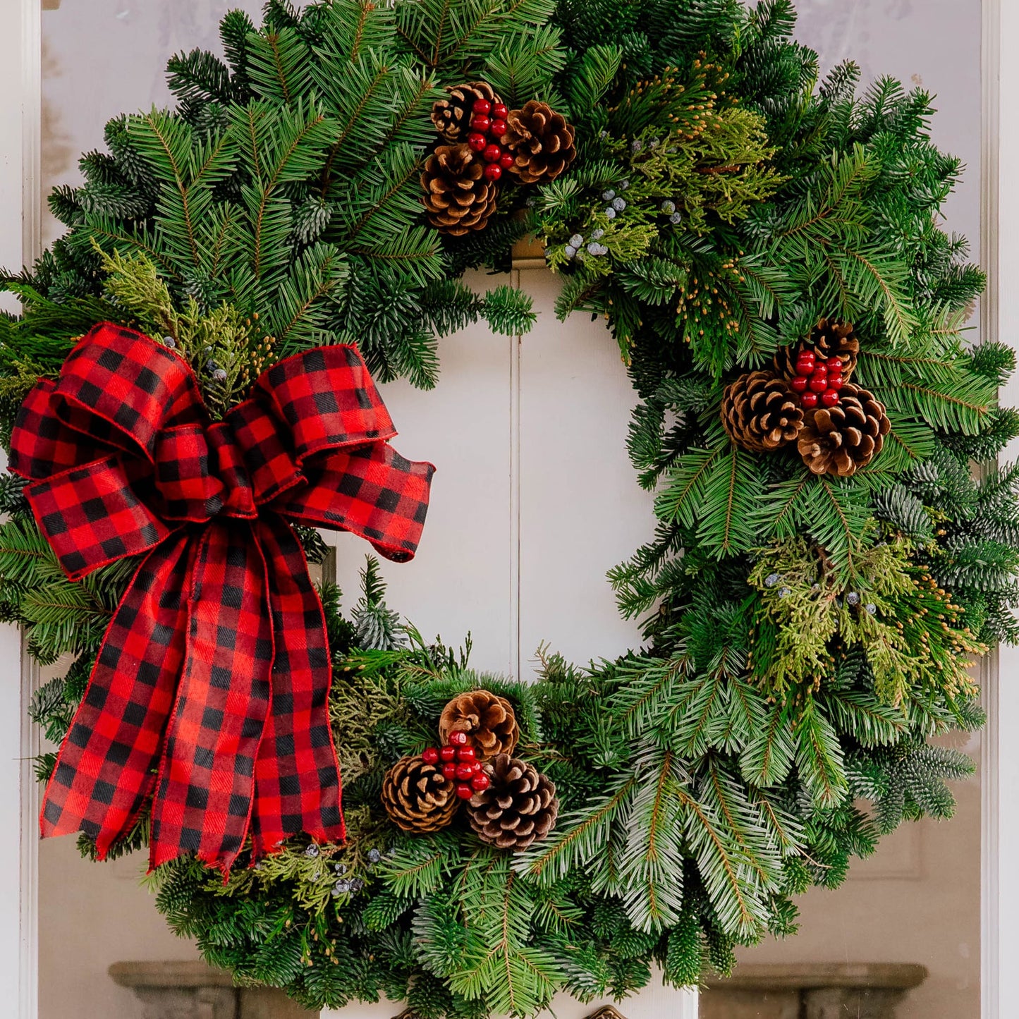 Silver Fir with Cherries Wreath