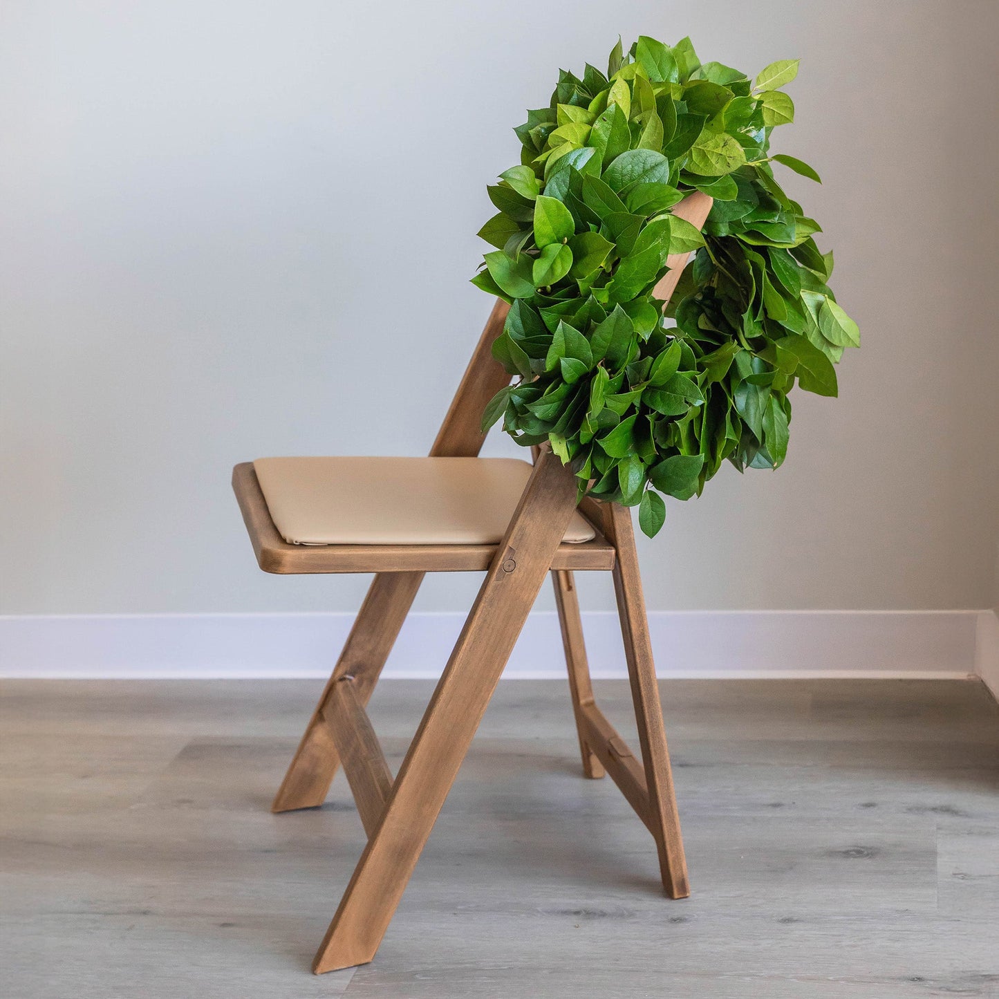 Salal Classic Wreath