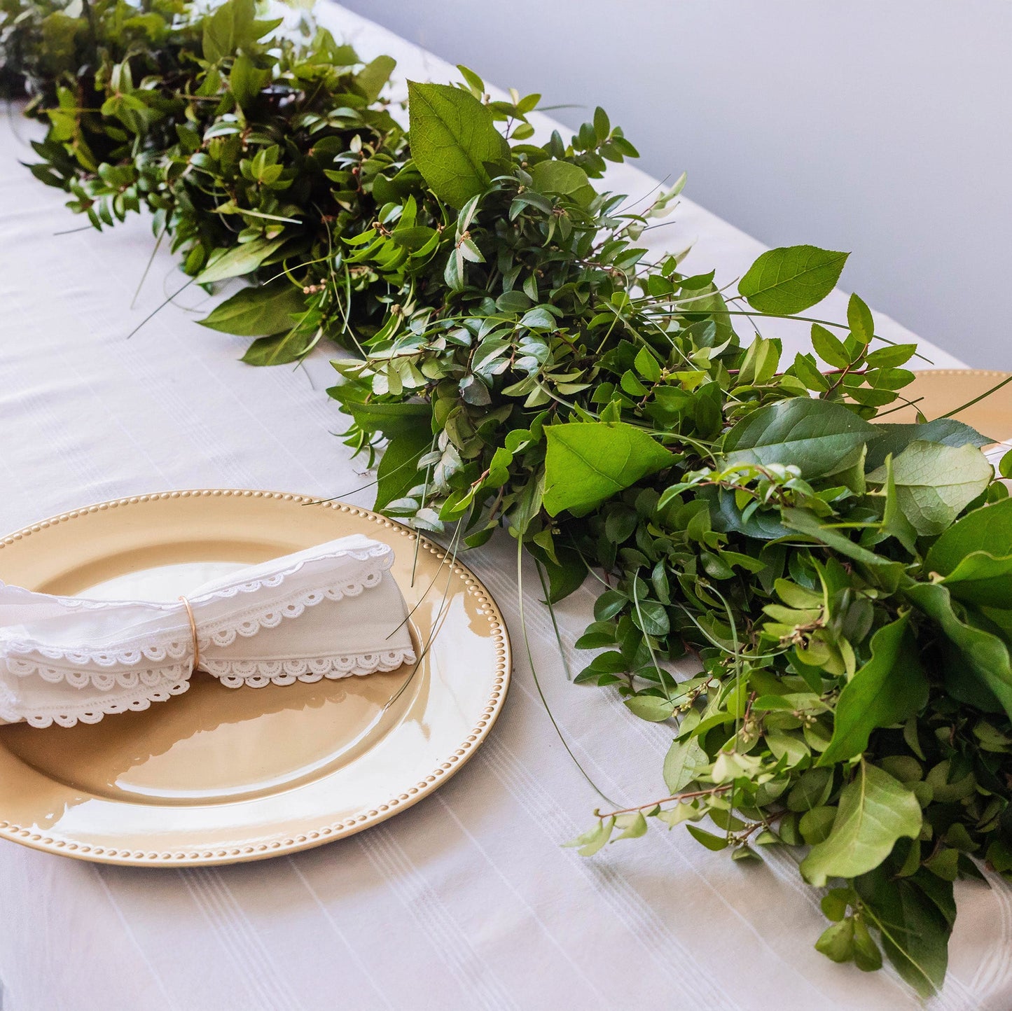 Green Huckleberry, Salal & Beargrass Garland