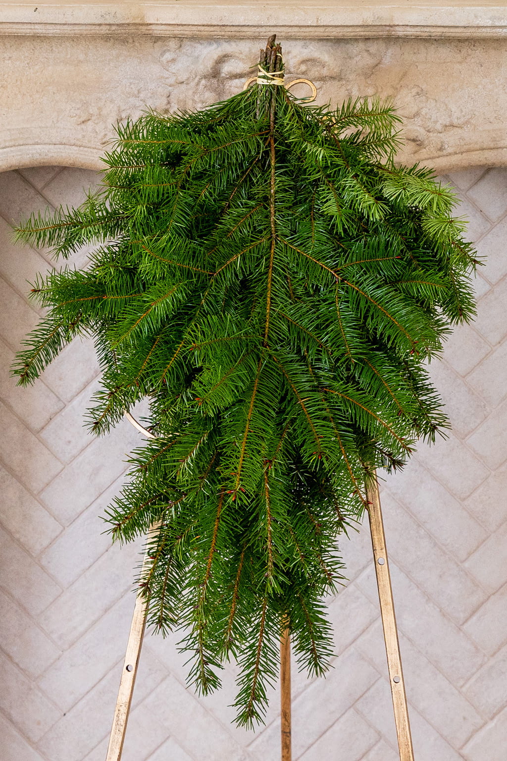 Douglas Fir wholesale greenery bulk 25 to 35 lb cases bales and bunches for Christmas decor wreath making and floral arrangements